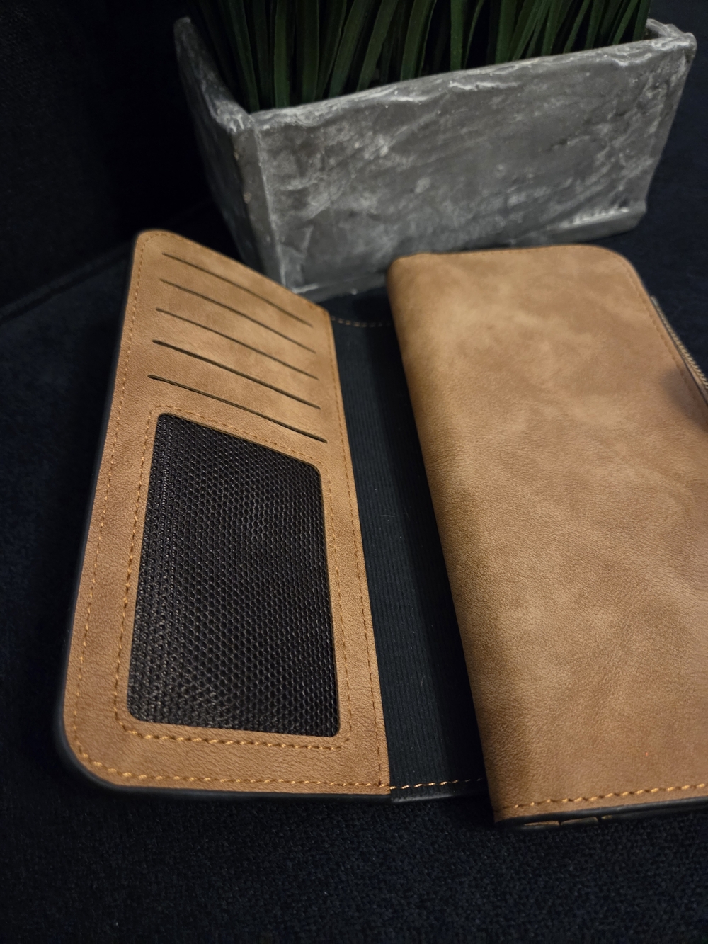 Forever Women's Tan Faux Leather Suede Like) Zip Wallet - Picture 5 of 7